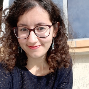 SABRINA - Prof de droit - Montpellier