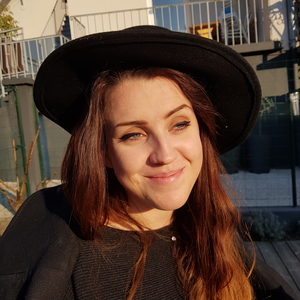 Solange - Prof d'aide aux devoirs - Albiez-Montrond