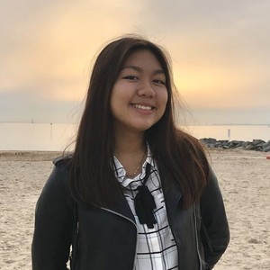 Anh-thu - Prof de PASS - Poitiers