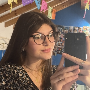 Leonie - Prof d'histoire - géo - Gérardmer