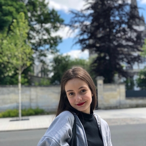 Margot - Prof de maquillage - Noyant-et-Aconin