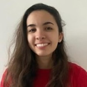 Majda - Prof d'aide aux devoirs - Mont-Saint-Aignan