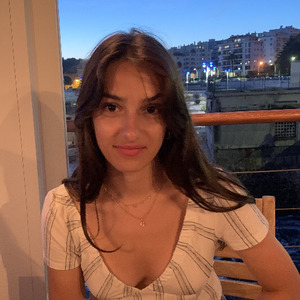 Camille - Prof de physique - chimie - Grenoble