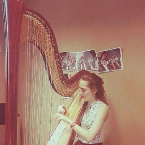 Chloé - Prof d'harpe - Pessac
