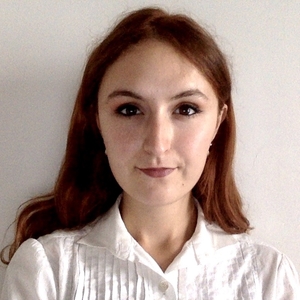 Léna - Prof d'histoire - géo - Paris