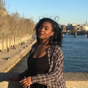 Shaëna - Prof de philosophie - Vitry-sur-Seine