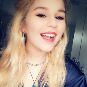 Chloé - Prof de français - Saint-Maur-des-Fossés