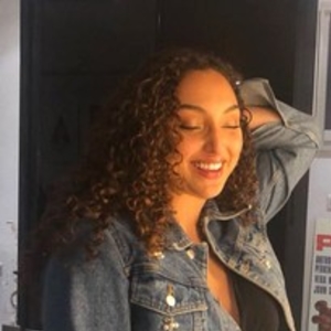 Kenza - Prof de philosophie - Paris