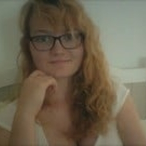 Julie - Prof de maths - Orsay