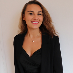 Noémie - Prof d'aide aux devoirs - Versailles