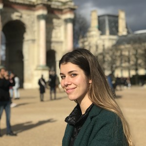 Laurie - Prof d'aide aux devoirs - Saint-Martin-d'Hères