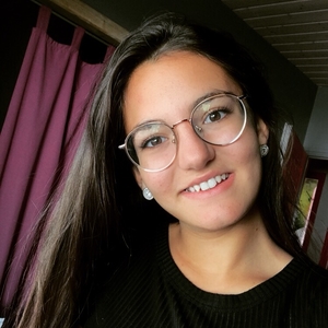 Laura - Prof de maths - La Roche-sur-Yon