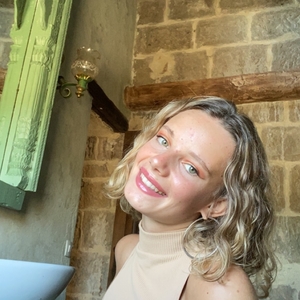 Lola - Prof d'aide aux devoirs - Lyon
