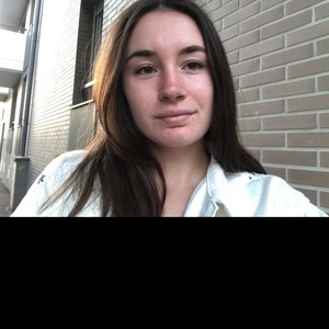 Astrid - Prof de maths - Ermont