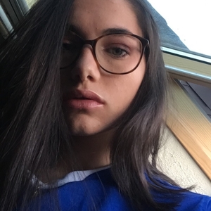 Laure - Prof d'anglais - Montfort-sur-Meu