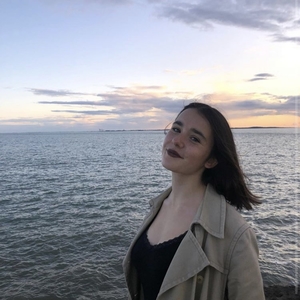 Charlotte - Prof de français - Laval