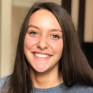Chloé - Prof d'expression orale - français - Reims