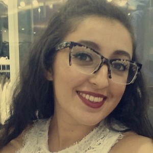 Meriem - Prof de maths - Cergy