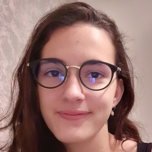 Léna - Prof de maths - Revel