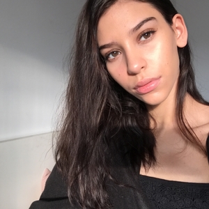 Sarah - Prof d'aide aux devoirs - Paris