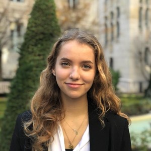 Charlotte - Prof de maths - Paris