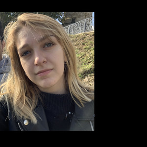 Julie - Prof de biologie - Nevers