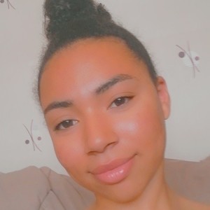 Aurore - Prof de maths - Izon