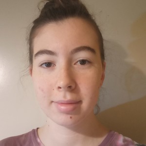 Chloé - Prof d'aide aux devoirs - Villefontaine