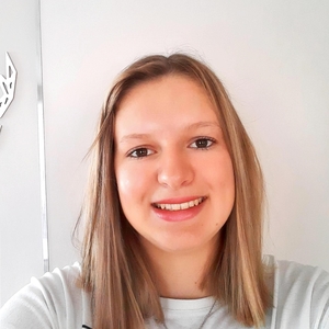 Laura - Prof de maths - Marsillargues