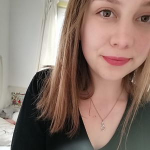 Claire - Prof de philosophie - Strasbourg