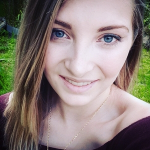 Julie - Prof de soutien scolaire - Belhomert-Guéhouville