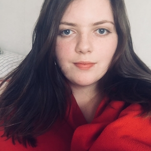 Chloe - Prof de traduction - français - Clermont-Ferrand
