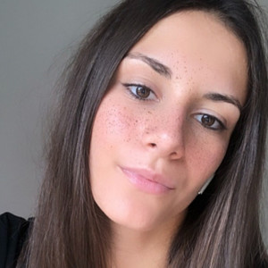 Amandine - Prof d'aide aux devoirs - Peynier