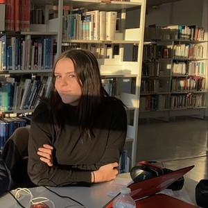 Emma - Prof d'aide aux devoirs - Nîmes