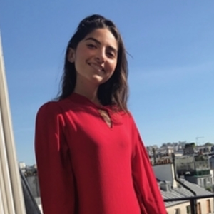 Léa - Prof de maths - Paris