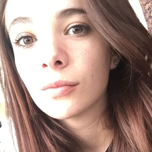 Emma - Prof d'aide aux devoirs - Pau
