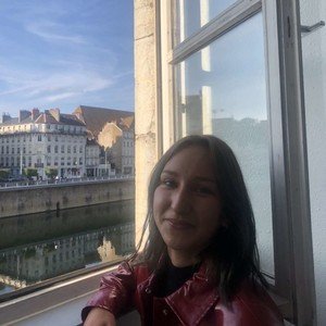 Lisa - Prof d'anglais - Besançon