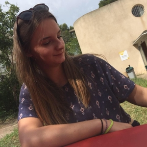 Maëlle - Prof d'aide aux devoirs - Toulouges
