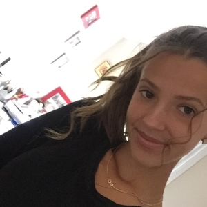 Mathilda - Prof de maths - Saint-Thibault-des-Vignes