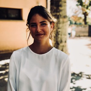 Carla - Prof d'aide aux devoirs - Charbonnières-les-Bains