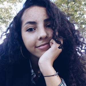 Hania - Prof de maths - Montignac