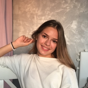 Emilie - Prof d'aide aux devoirs - Elne