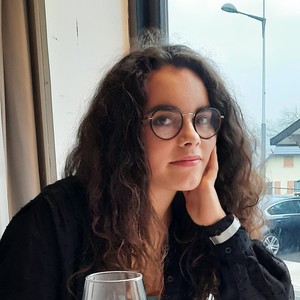 Clara - Prof de français - Hauteville-sur-Fier