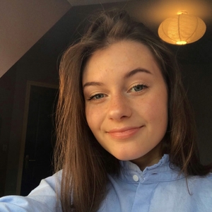 Youna - Prof de maths - Flers