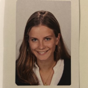 Eva - Prof d'aide aux devoirs - Champfleury