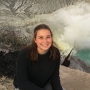 Clara - Prof de maths - Paris