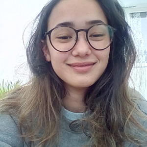 Justine - Prof de français - Paris