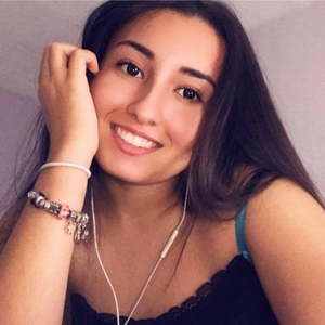 Kate - Prof de soutien scolaire - Fontaine