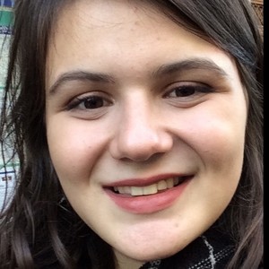 Faustine - Prof de SVT - Paris
