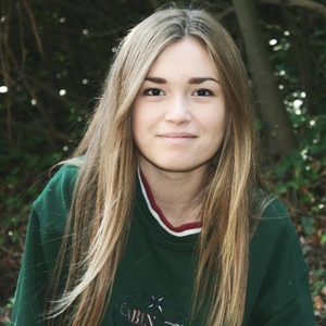 Emmanuelle - Prof de soutien scolaire - Charmes-sur-Rhône
